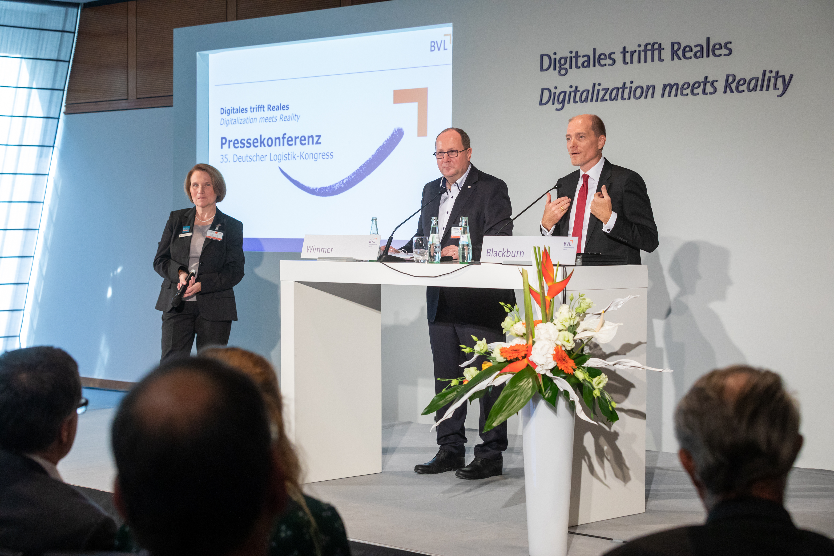 Robert Blackburn (r.), Prof. Thomas Wimmer and Ulrike Grünrock-Kern at the press conference for the event in Berlin