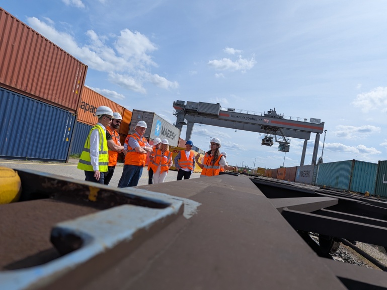 Rückblick zum 225. Treffen der Regionalgruppe Berlin-Brandenburg im KV-Terminal der DUSS am 8.6.2026
