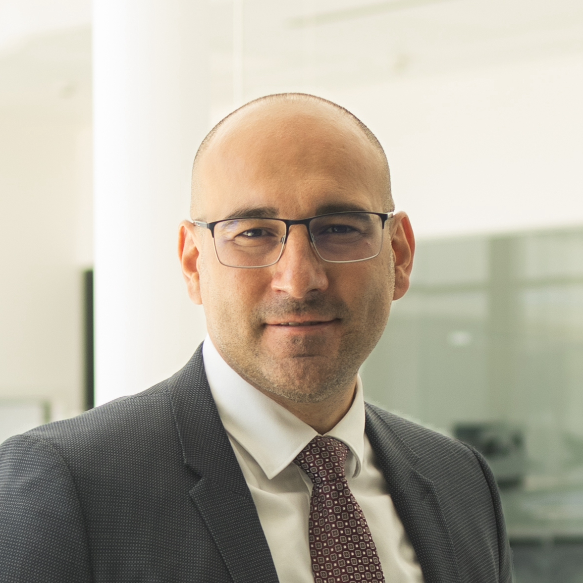 Borisav Parmakovic, CEO, Digicust