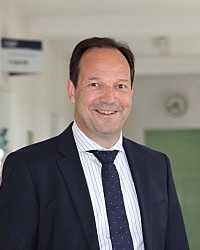 Prof. Dr. Rainer Lasch