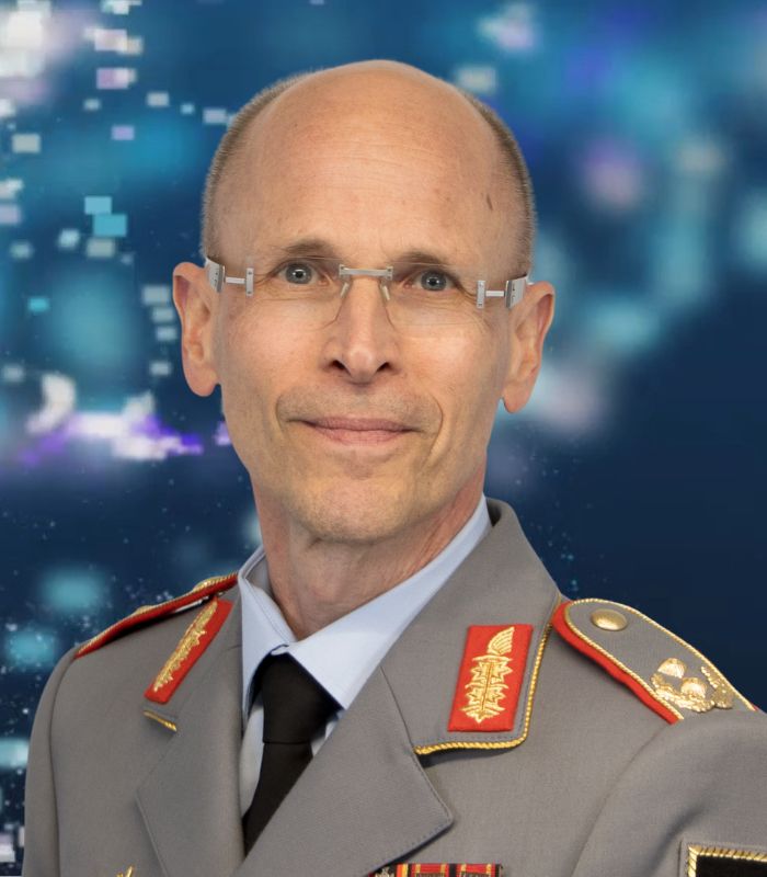 Generalmajor Jochen Deuer, Kommandeur des Logistikkommandos , Bundeswehr
