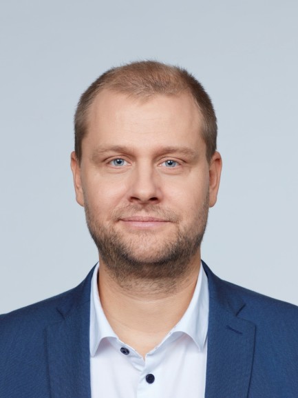 Dr. Michael Ginner, Director, Automation & AI, KPMG Advisory; Technology Consulting